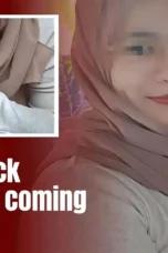 Jilbab dan Kacamata, Cewek Cantik Ini Tertangkap Basah Nyepong Bokep