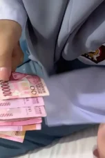 Sewa Siswi SMA Dengan Aman: Pakai Kondom dan Hindari Kehamilan